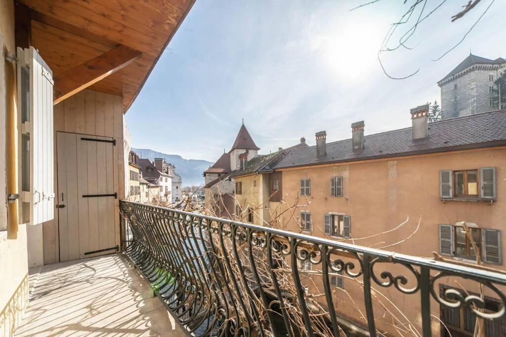 Le Rousseau Apartment Annecy Exterior foto